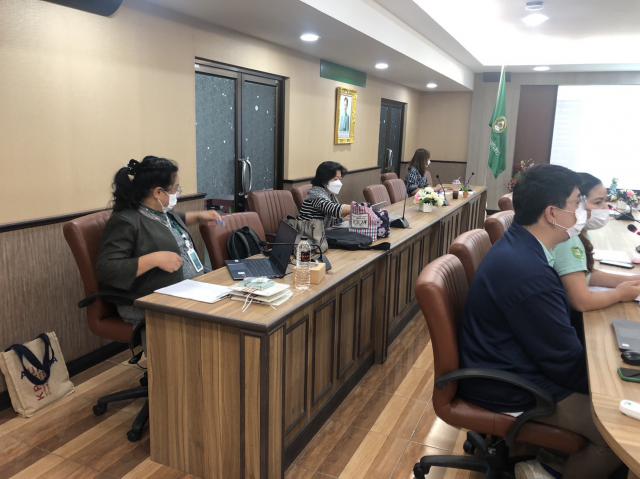 2. อบรมพัฒนาความรู้เรื่องระบบหนังสือราชการอิเล็กทรอนิกส์ (e-office) 2. อบรมพัฒนาความรู้เรื่องระบบหนังสือราชการอิเล็กทรอนิกส์ (e-office)