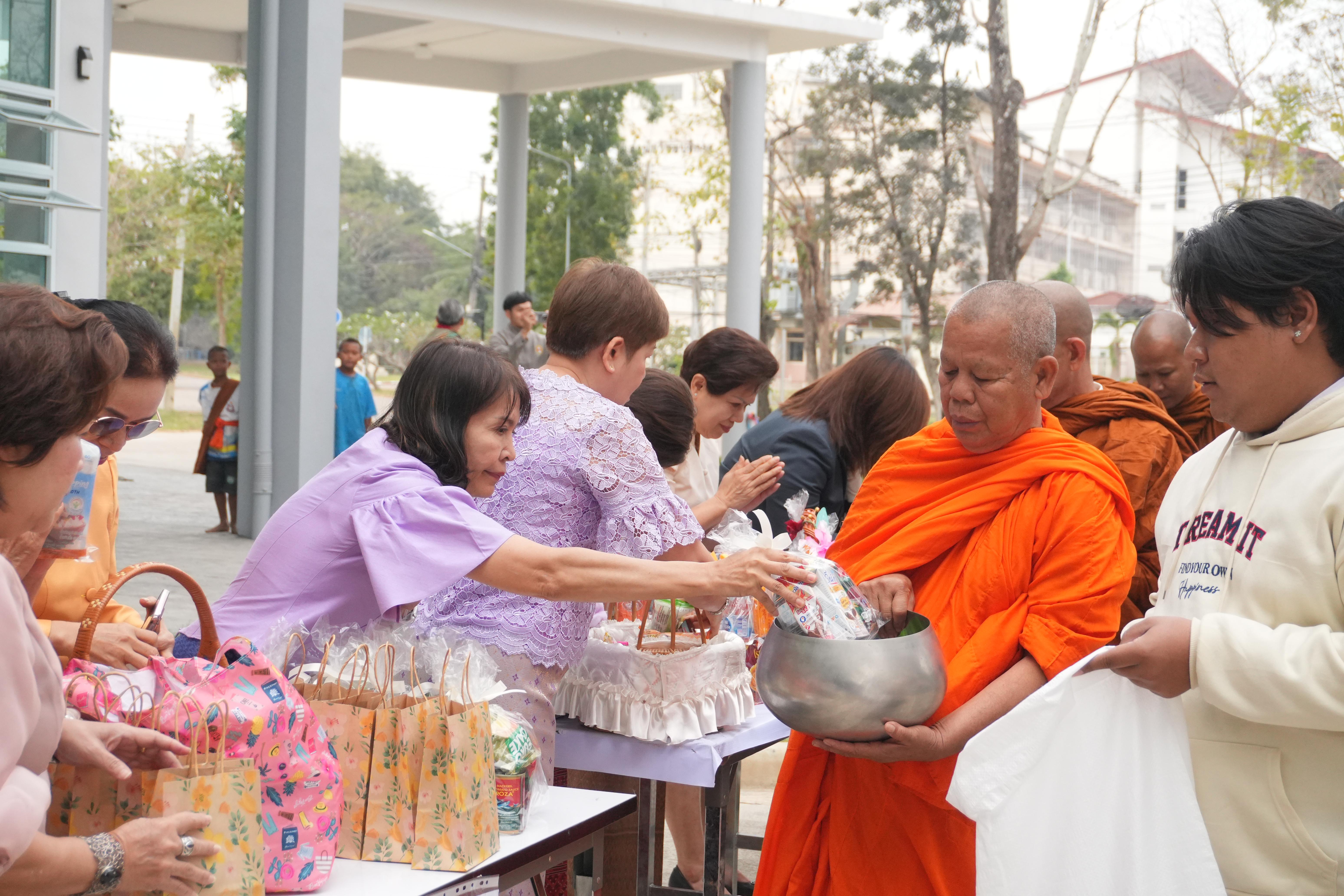 20. ทำบุญวันขึ้นปีใหม่และวันครบรอบก่อตั้งคณะพยาบาลศาสตร์