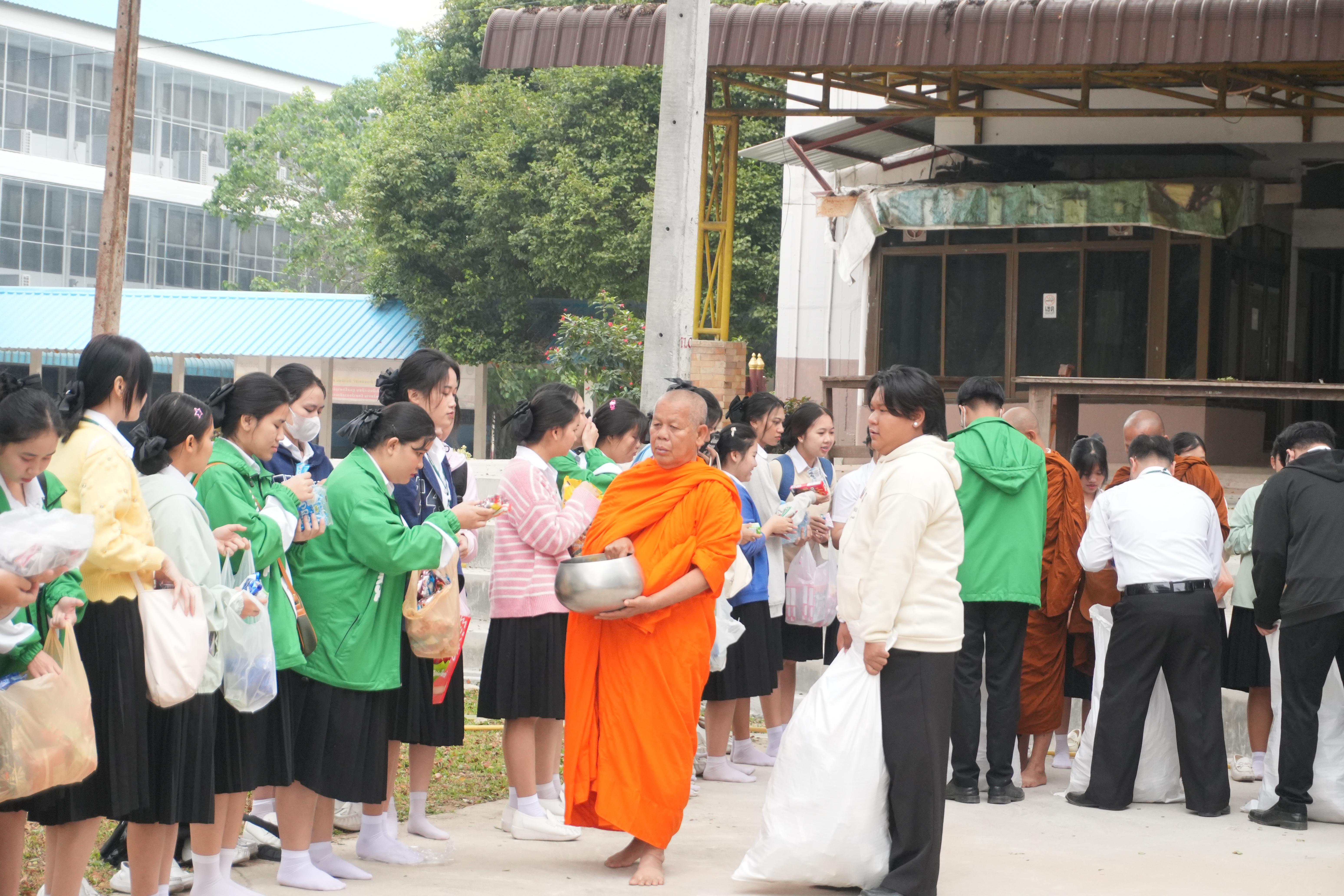 31. ทำบุญวันขึ้นปีใหม่และวันครบรอบก่อตั้งคณะพยาบาลศาสตร์