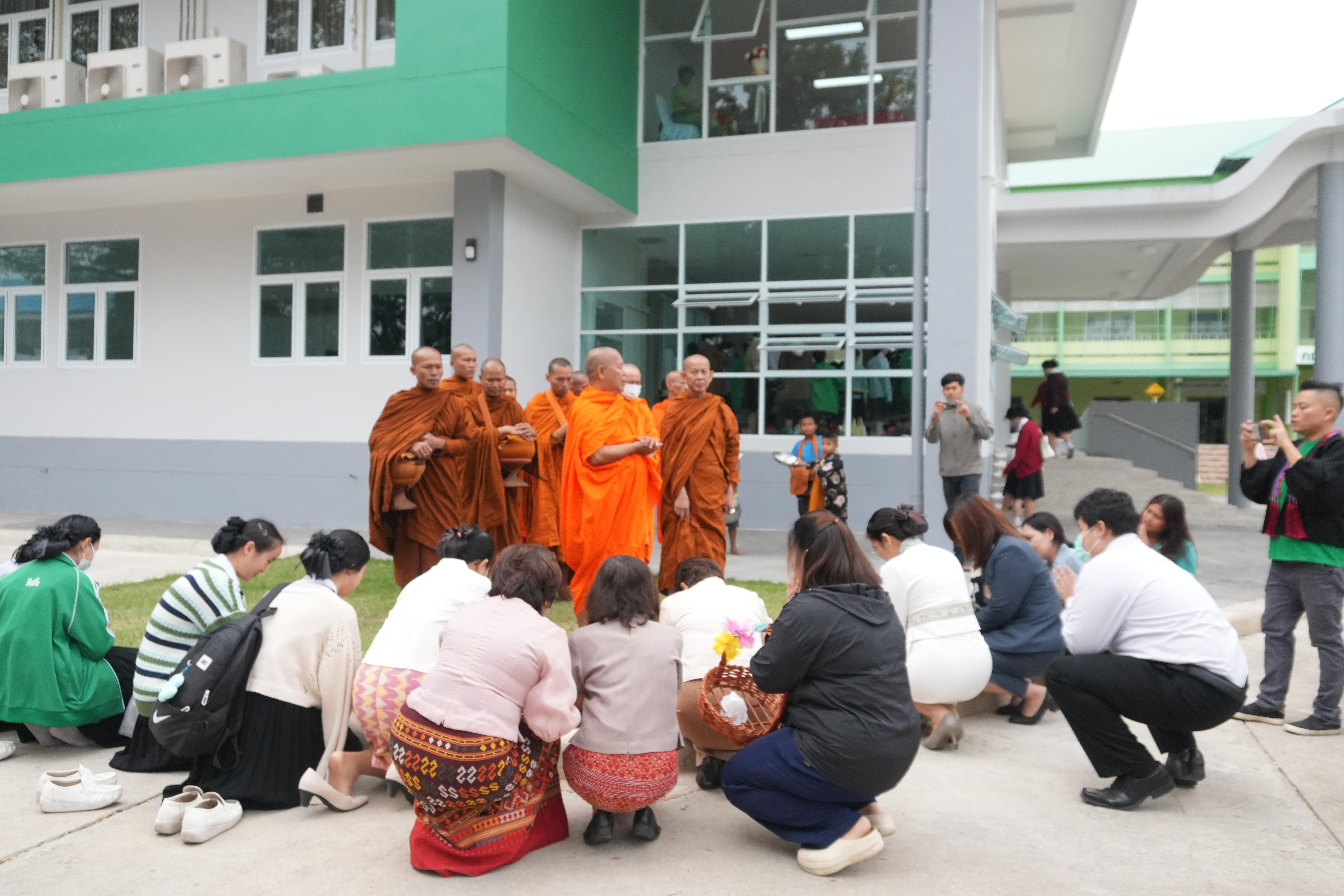 45. ทำบุญวันขึ้นปีใหม่และวันครบรอบก่อตั้งคณะพยาบาลศาสตร์