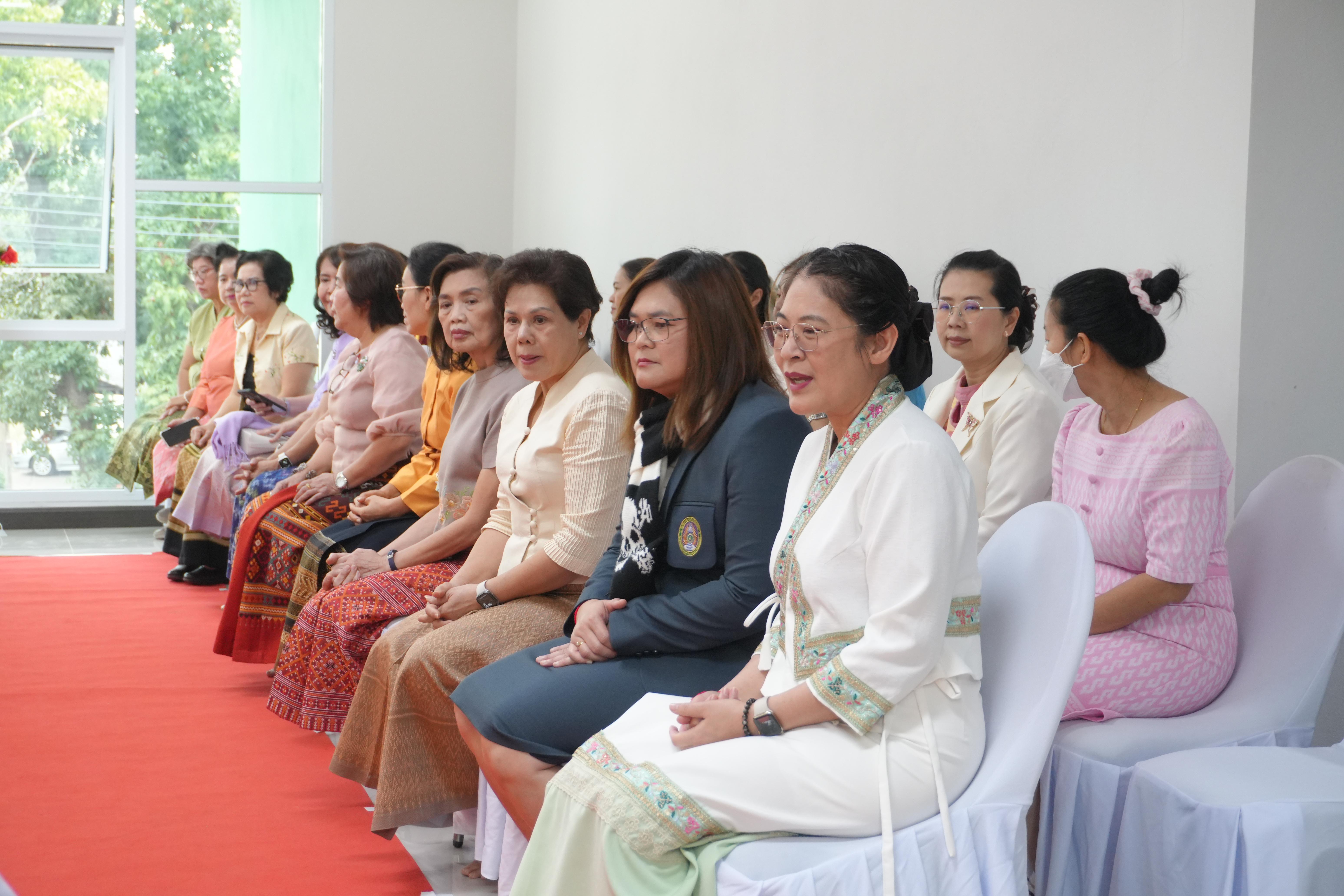 48. ทำบุญวันขึ้นปีใหม่และวันครบรอบก่อตั้งคณะพยาบาลศาสตร์