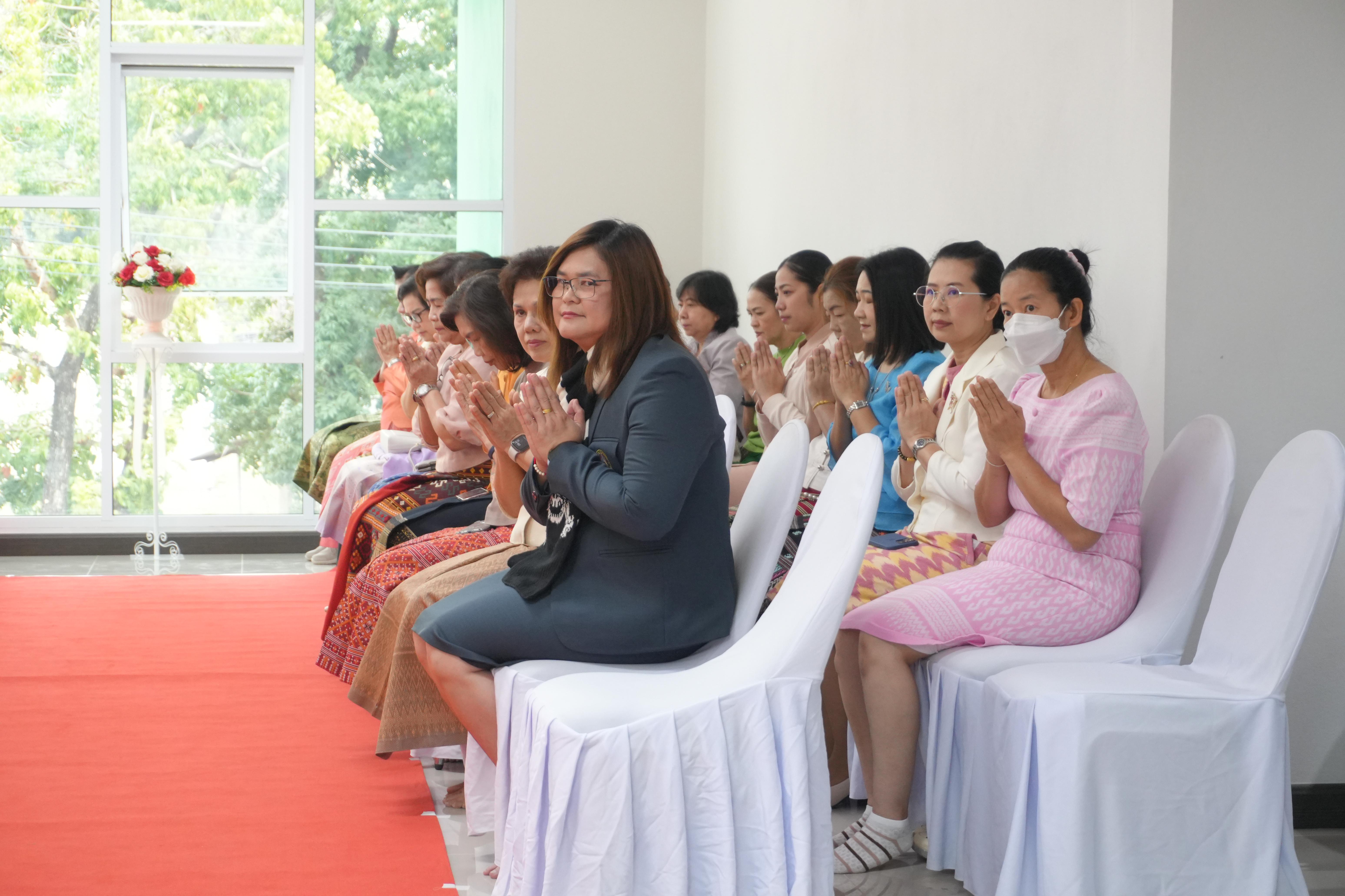 52. ทำบุญวันขึ้นปีใหม่และวันครบรอบก่อตั้งคณะพยาบาลศาสตร์