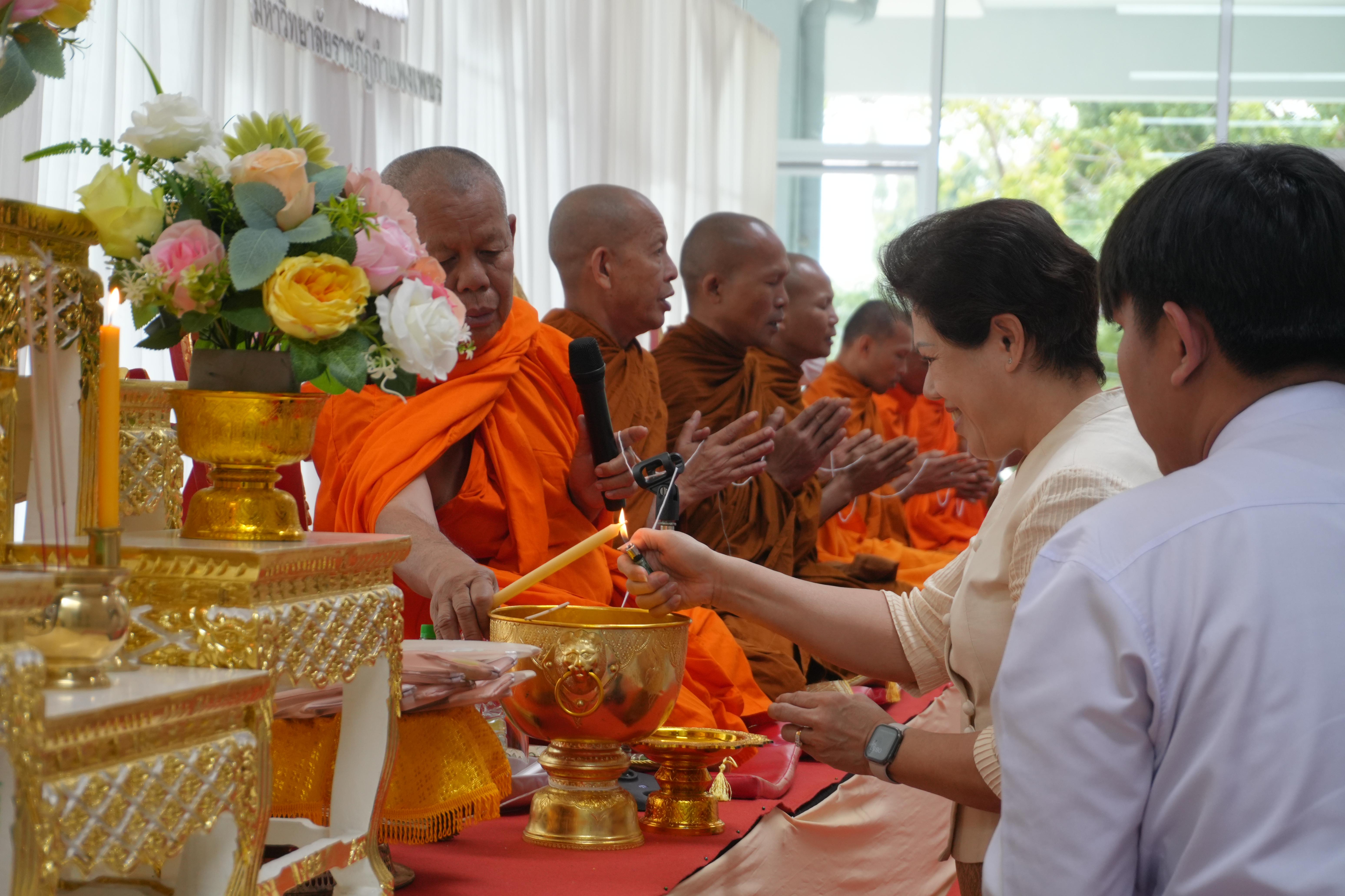 59. ทำบุญวันขึ้นปีใหม่และวันครบรอบก่อตั้งคณะพยาบาลศาสตร์