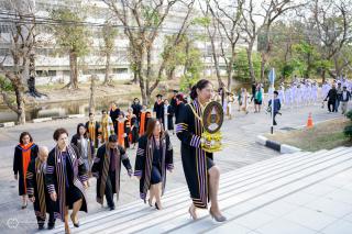 4. พิธีสำเร็จการศึกษา ปีการศึกษา 2567 4. พิธีสำเร็จการศึกษา ปีการศึกษา 2567