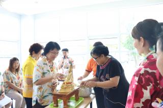 รดน้ำดำหัว ผู้บริหาร คณาจารย์ บุคลากรสายสนับสนุน