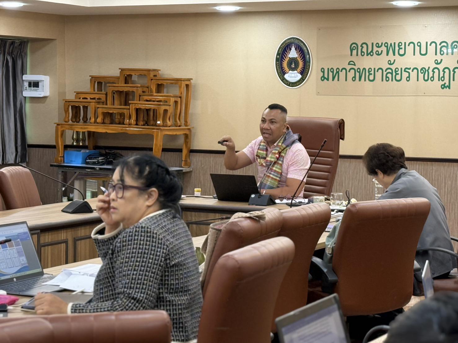 1. การอบรมการพัฒนางานวิจัย และการเขียนบทความเพื่อตีพิมพ์ 2568