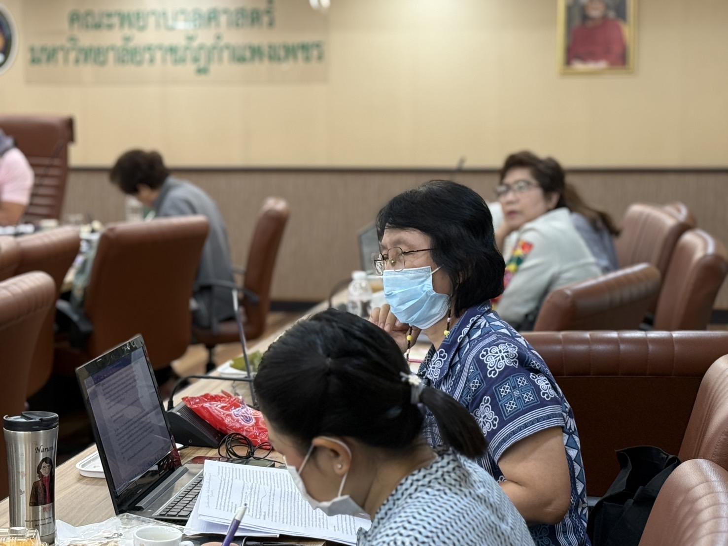 3. การอบรมการพัฒนางานวิจัย และการเขียนบทความเพื่อตีพิมพ์ 2568