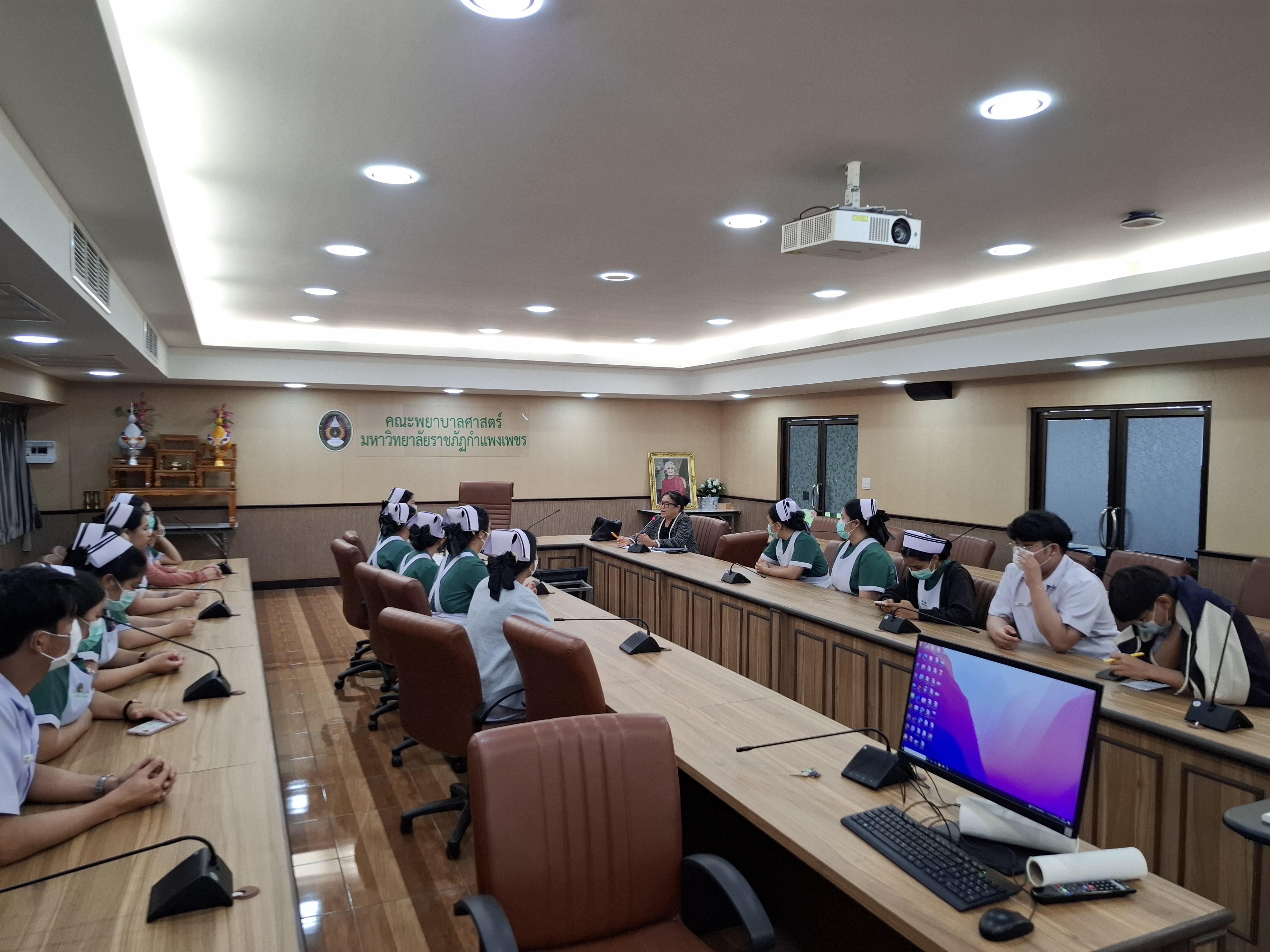 1. โครงการอบรมเชิงปฏิบัติการ “การพัฒนาความฉลาดรอบรู้ด้านปัญญาประดิษฐ์ (AI) สำหรับนักศึกษาพยาบาล