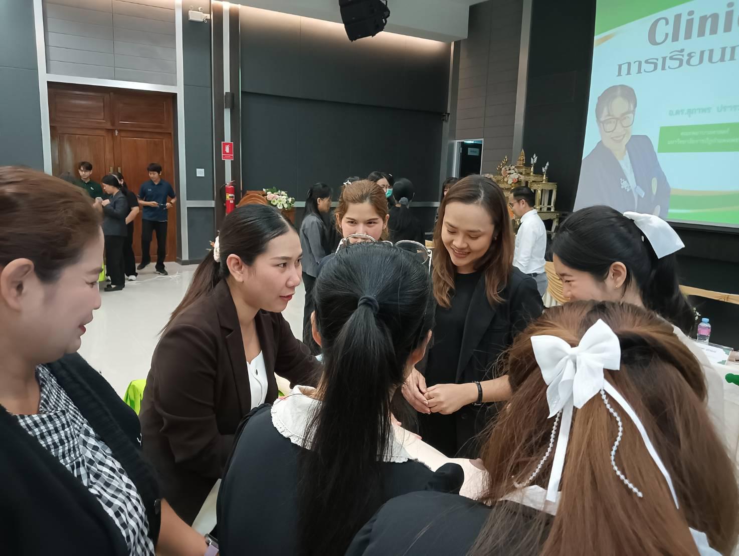 3. โครงการ “การพัฒนาศักยภาพด้านการสอนสำหรับพยาบาลพี่เลี้ยง