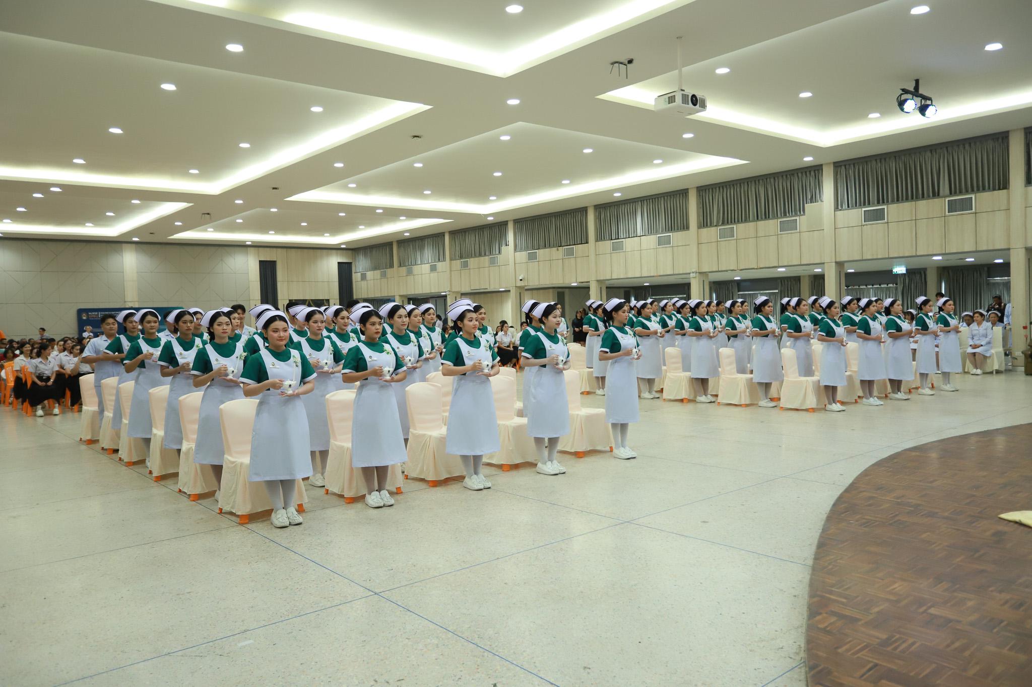 6. พิธีมอบหมวก เข็มชั้นปี และตะเกียงไนติงเกล  ประจำปีการศึกษา 2568