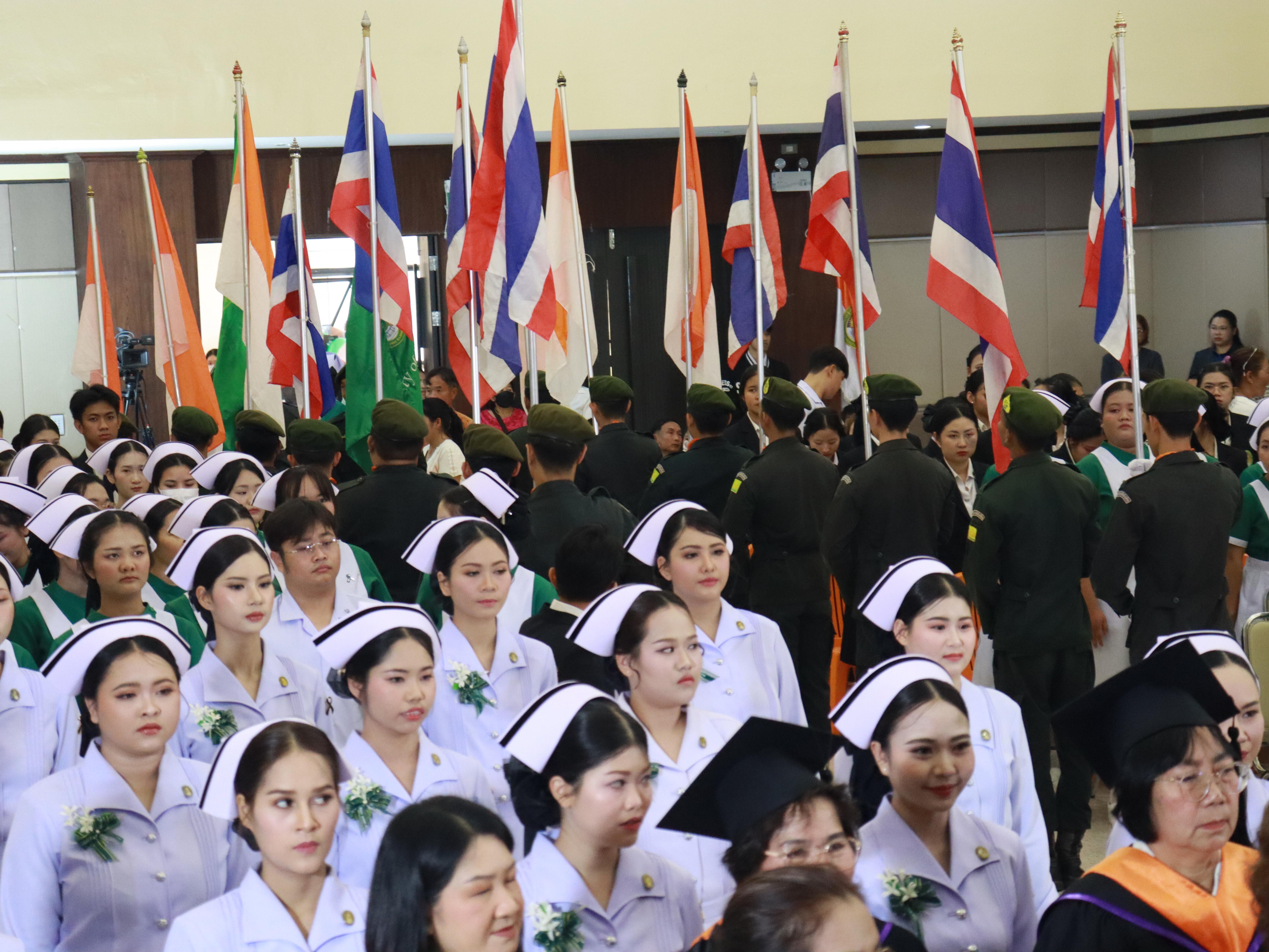 6. พิธีสำเร็จการศึกษา!! นักศึกษาหลักสูตรพยาบาลศาสตรบัณฑิต ประจำปีการศึกษา 2568