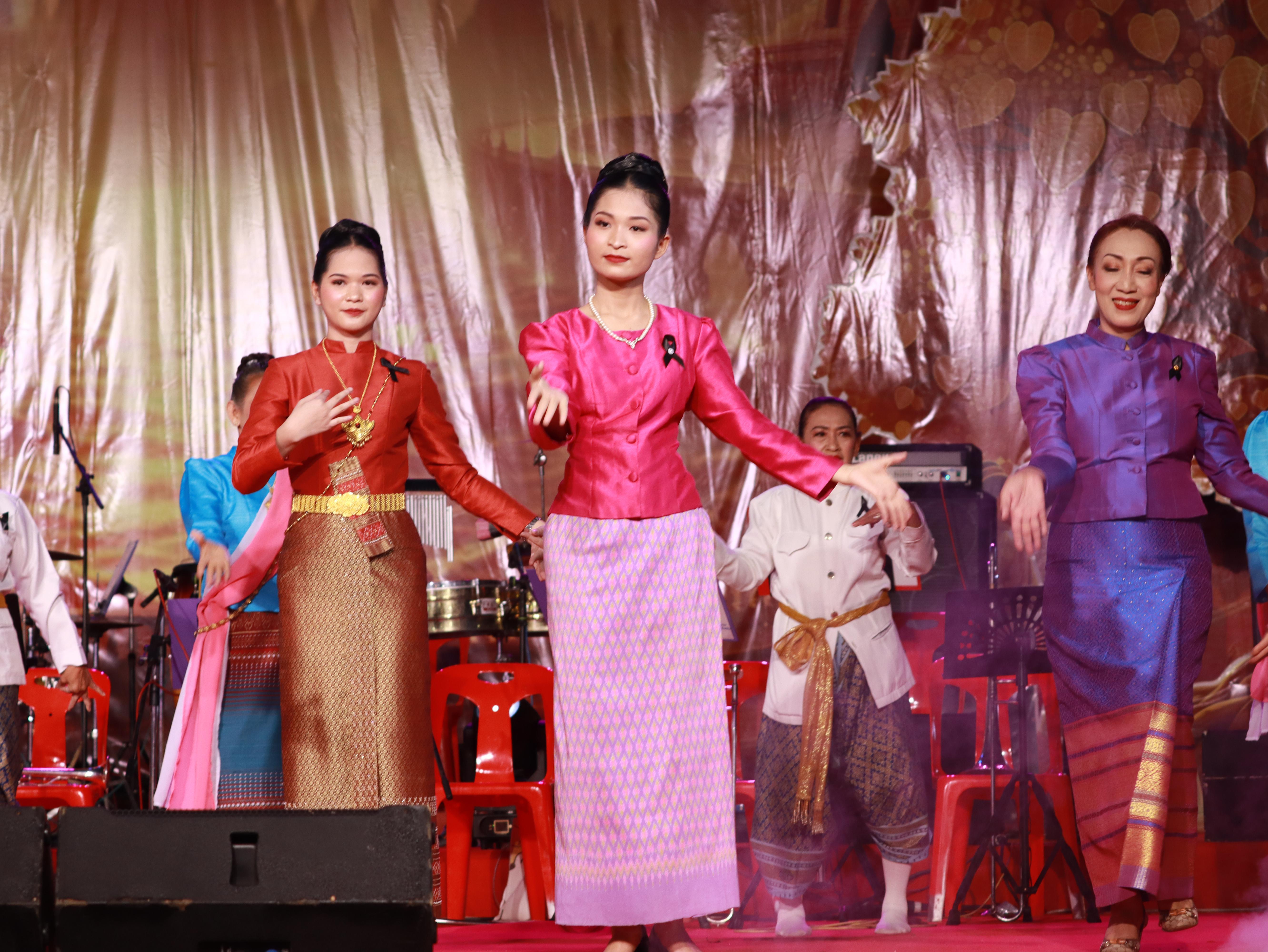 5. นักศึกษา คณะพยาบาลศาสตร์ ชั้น ปีที่ 1 ร่วมทำการแสดง ในงานประเพณีนบพระ-เล่นเพลง และงานกาชาดจังหวัดกำแพงเพชร ประจำปี 2569