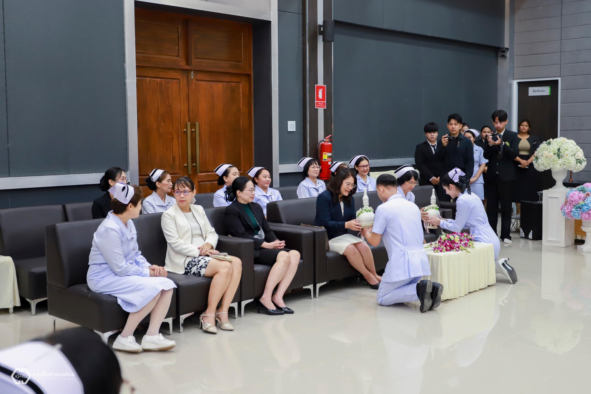 7. พิธีสำเร็จการศึกษา หลักสูตรประกาศนียบัตรผู้ช่วยพยาบาล รุ่นที่ 3