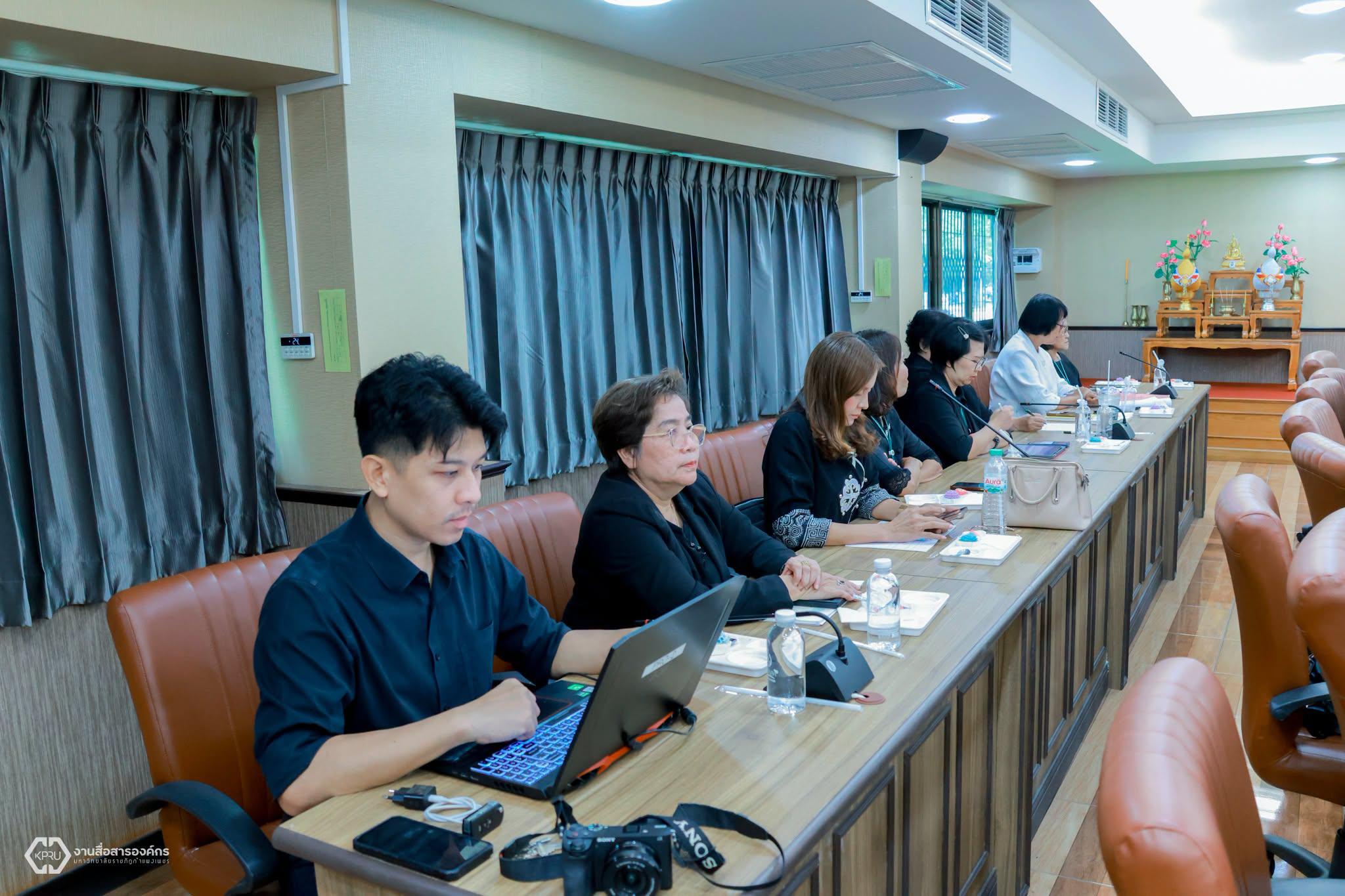 5. กิจกรรมสานเสวนา สภามหาวิทยาลัยราชภัฏกำแพงเพชร พบผู้บริหารและคณาจารย์ คณะพยาบาลศาสตร์ มุ่งขับเคลื่อนการดำเนินงานเชิงรุก