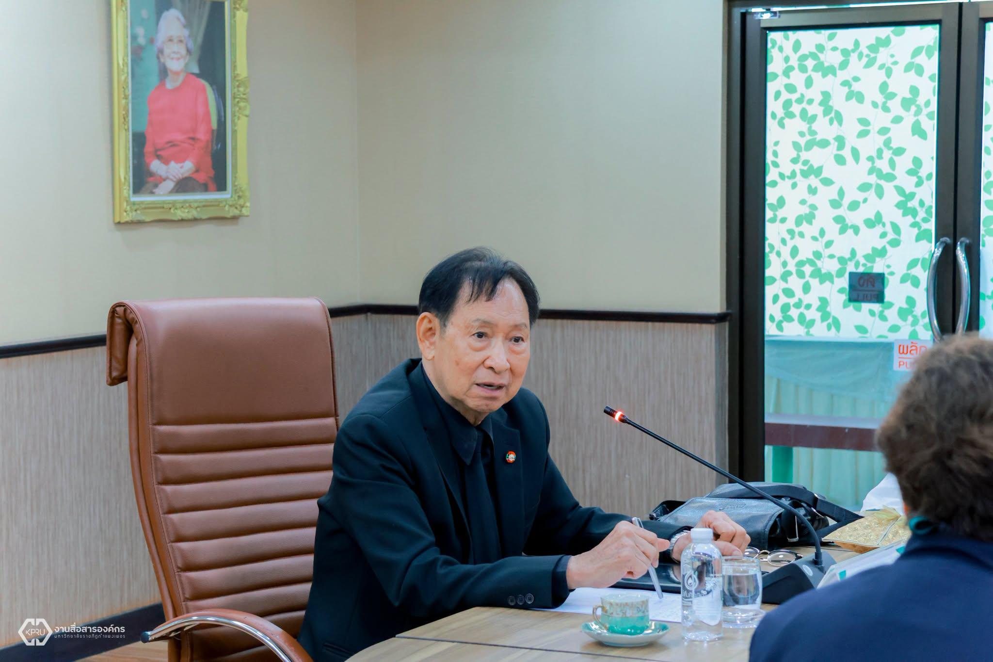 8. กิจกรรมสานเสวนา สภามหาวิทยาลัยราชภัฏกำแพงเพชร พบผู้บริหารและคณาจารย์ คณะพยาบาลศาสตร์ มุ่งขับเคลื่อนการดำเนินงานเชิงรุก