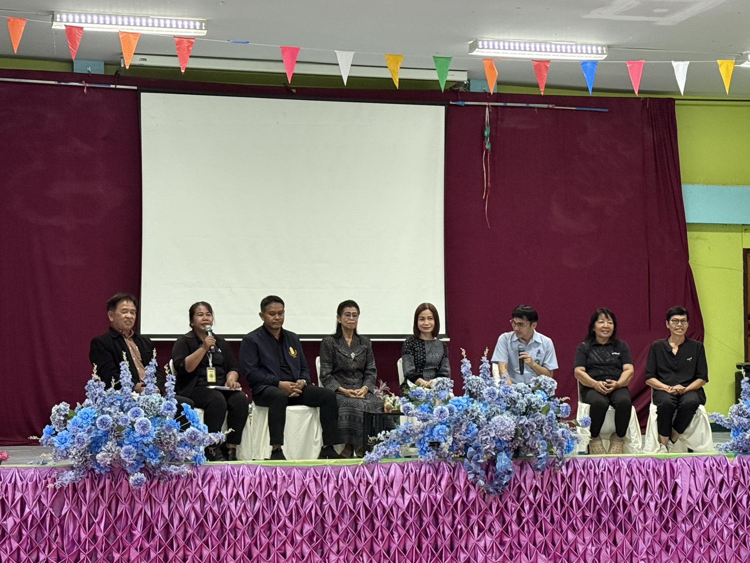 15. โครงการ Show and Share เชื่อมวัฒนธรรม สุขภาพดีมีเงินใช้ ที่ท่าพุทรา
