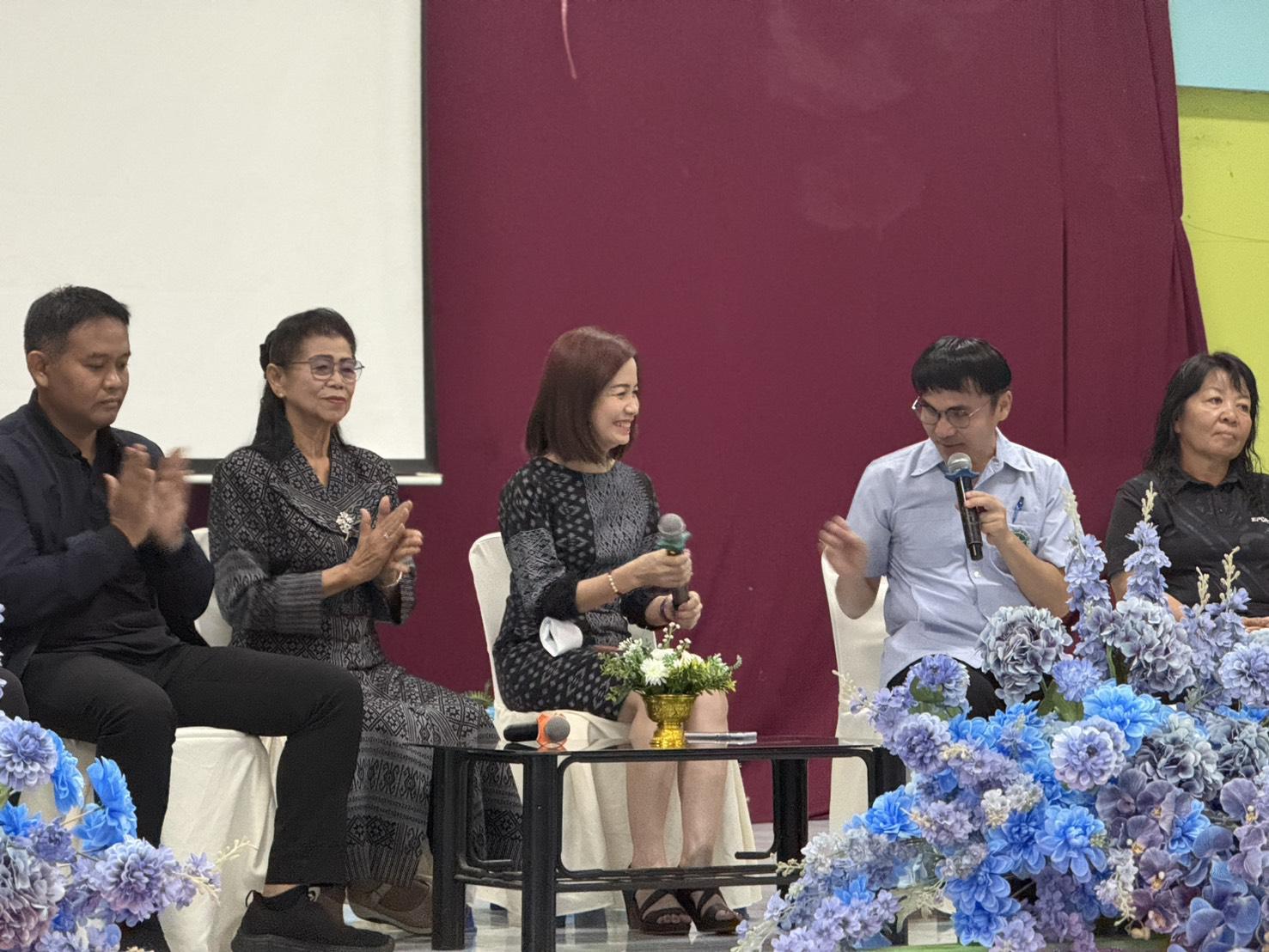 18. โครงการ Show and Share เชื่อมวัฒนธรรม สุขภาพดีมีเงินใช้ ที่ท่าพุทรา