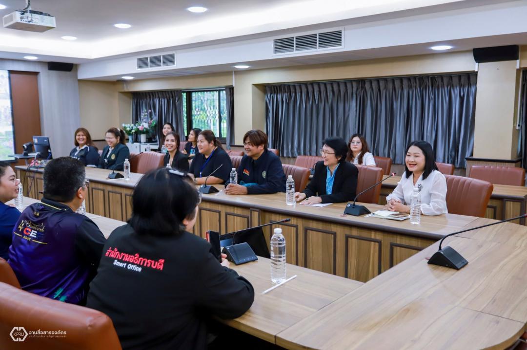 10. ณะพยาบาลศาสตร์ มหาวิทยาลัยราชภัฏกำแพงเพชร ให้การต้อนรับคณะศึกษาดูงานโครงการเสริมสร้างศักยภาพศูนย์ราชการสะดวก (Government Easy Contact Center : GECC) จากมหาวิทยาลัยราชภัฏสุรินทร์