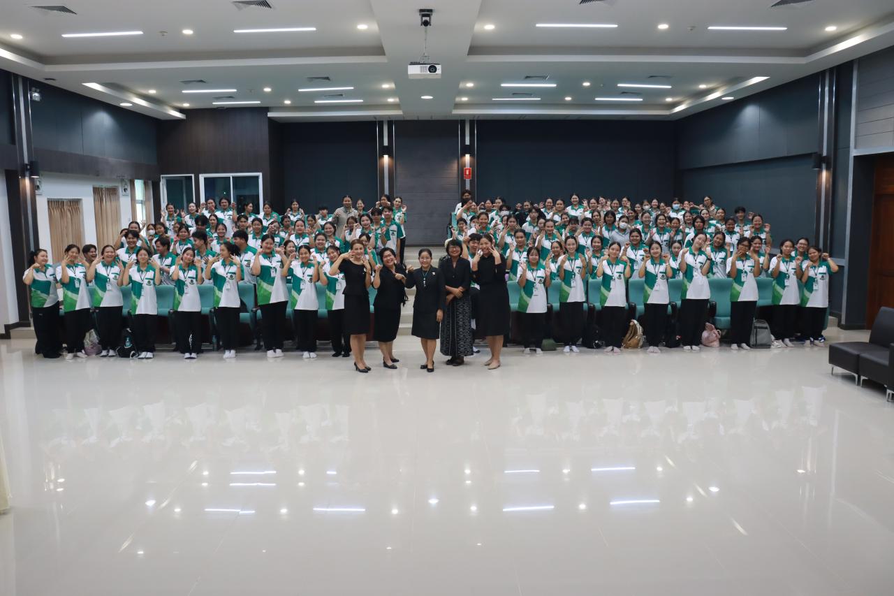 1. กิจกรรมบ่มเพาะอัตลักษณ์ที่พึงประสงค์ในวิชาชีพพยาบาล เสริมสร้างคุณลักษณะนักศึกษาสู่การเป็นพยาบาลวิชาชีพที่มีคุณภาพ