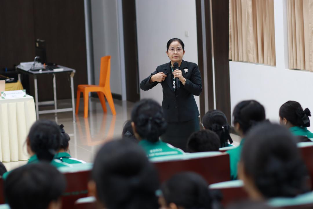 17. กิจกรรมบ่มเพาะอัตลักษณ์ที่พึงประสงค์ในวิชาชีพพยาบาล เสริมสร้างคุณลักษณะนักศึกษาสู่การเป็นพยาบาลวิชาชีพที่มีคุณภาพ