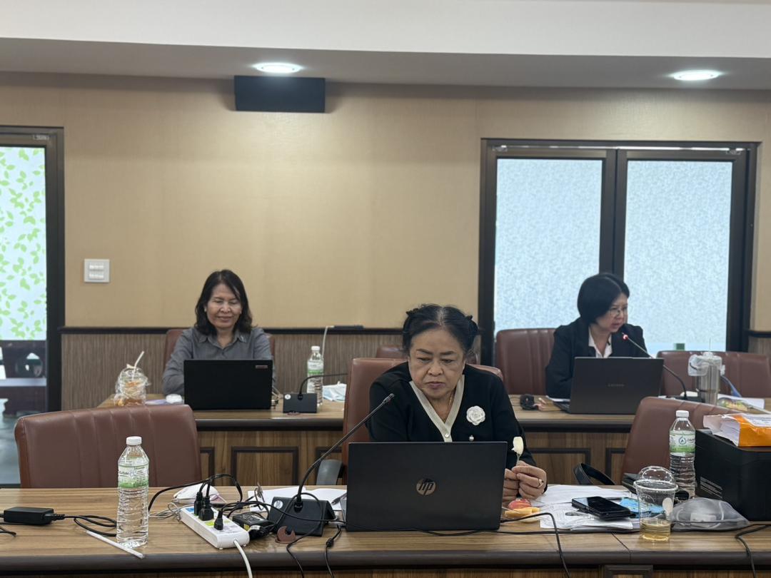 4. กิจกรรม ค่ายพัฒนาบุคลากรเพื่อเขียนบทความวิจัย ตีพิมพ์เผยแพร่ และเขียนตำรา หนังสือทางวิชาการ