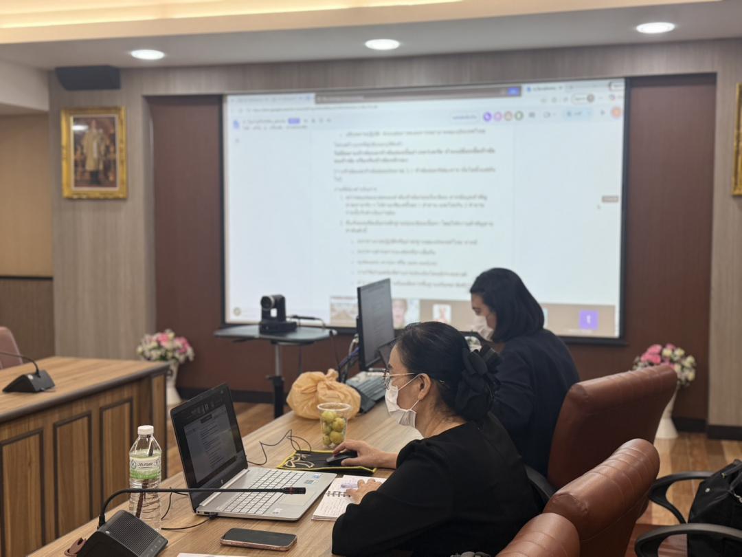 8. กิจกรรม ค่ายพัฒนาบุคลากรเพื่อเขียนบทความวิจัย ตีพิมพ์เผยแพร่ และเขียนตำรา หนังสือทางวิชาการ