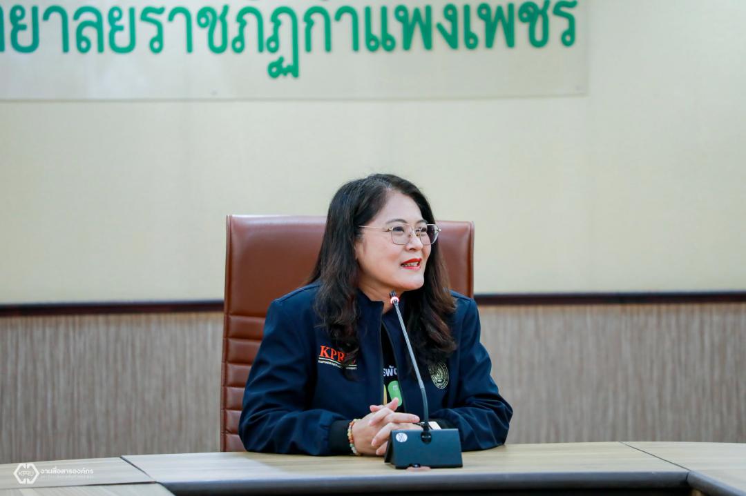 8. การเรียนและฝึกอบรมเพื่อเก็บสะสมหน่วยกิต (Credit Bank) ในรายวิชาการช่วยเหลือดูแลสุขภาพบุคคลที่บ้านและชุมชน ซึ่งเชื่อมโยงกับการเรียนรู้ผ่านระบบ KPRU MOOC