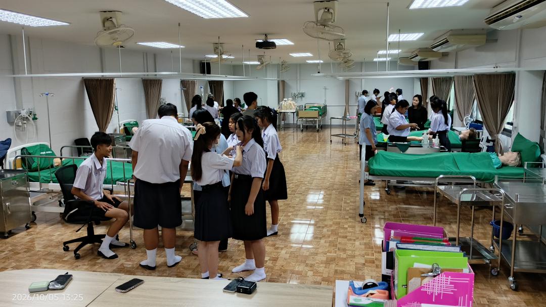 16. การเรียนและฝึกอบรมเพื่อเก็บสะสมหน่วยกิต (Credit Bank) ในรายวิชาการช่วยเหลือดูแลสุขภาพบุคคลที่บ้านและชุมชน ซึ่งเชื่อมโยงกับการเรียนรู้ผ่านระบบ KPRU MOOC