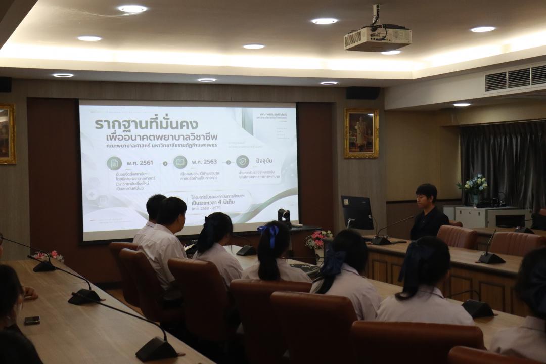 22. การเรียนและฝึกอบรมเพื่อเก็บสะสมหน่วยกิต (Credit Bank) ในรายวิชาการช่วยเหลือดูแลสุขภาพบุคคลที่บ้านและชุมชน ซึ่งเชื่อมโยงกับการเรียนรู้ผ่านระบบ KPRU MOOC