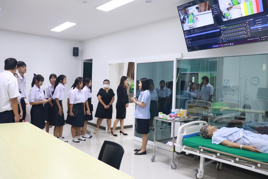 25. การเรียนและฝึกอบรมเพื่อเก็บสะสมหน่วยกิต (Credit Bank) ในรายวิชาการช่วยเหลือดูแลสุขภาพบุคคลที่บ้านและชุมชน ซึ่งเชื่อมโยงกับการเรียนรู้ผ่านระบบ KPRU MOOC